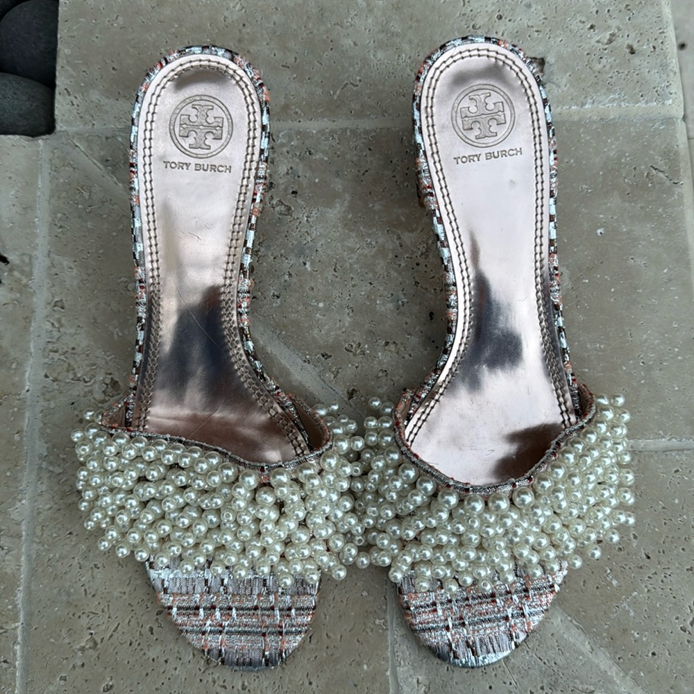 Tory Burch Faux Pearl Slides size 9